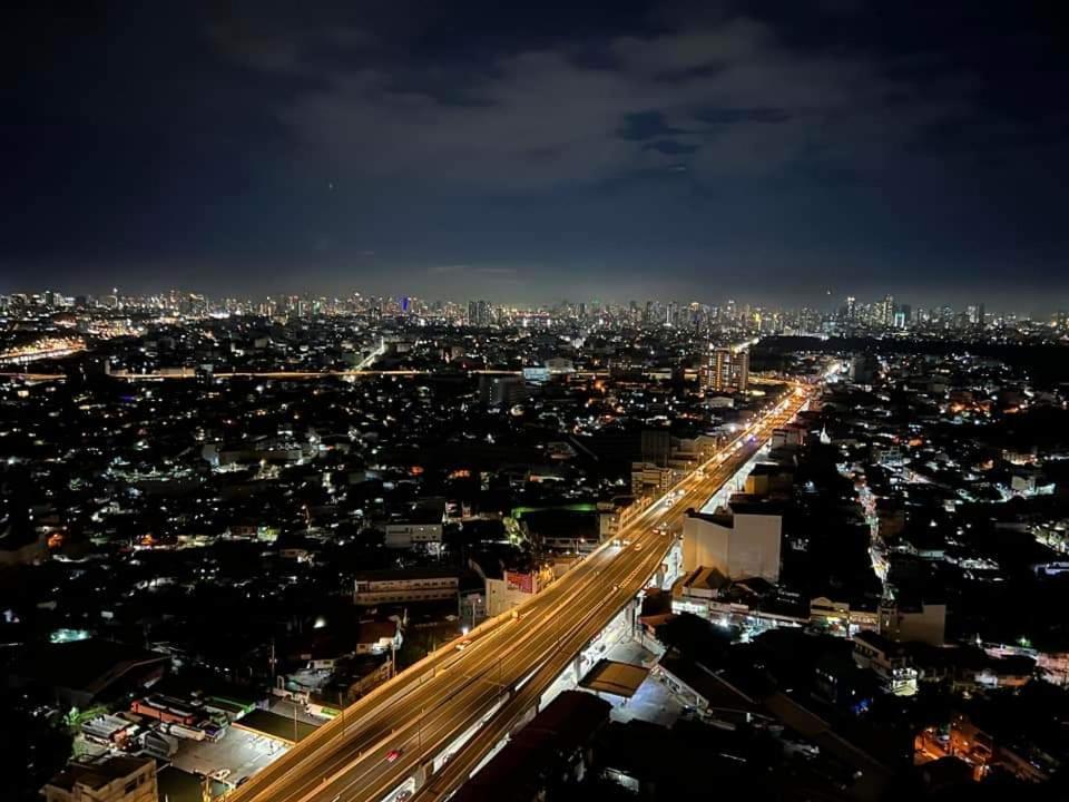 The Celandine By Dmci Homes Caloocan ภายนอก รูปภาพ